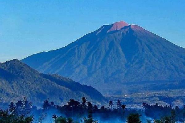 BNPB Tak temukan Batuan Besar pada Tiga Aliran Sungai Gunung Marapi