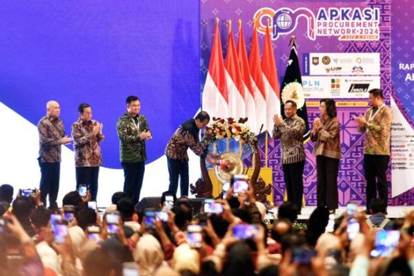 Hadir di Rakernas APKASI, Presiden Jokowi Minta Daerah Tingkatkan Serapan Anggaran