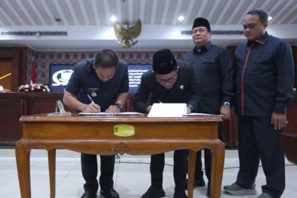 DPRD Sahkan Raperda RPJPD Kota Tangerang 2025-2045