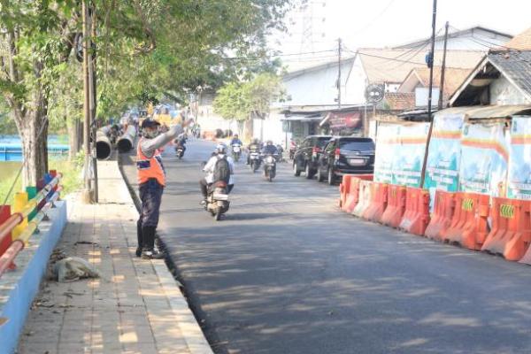 Revitalisasi Rampung, Dishub Kota Tangerang Kembali Buka Jembatan Pintu Air 10