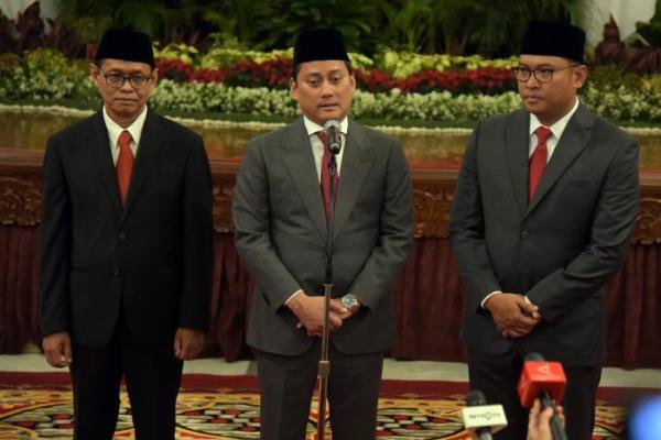 Presiden Jokowi Lantik Tiga Wakil Menteri di Istana Negara