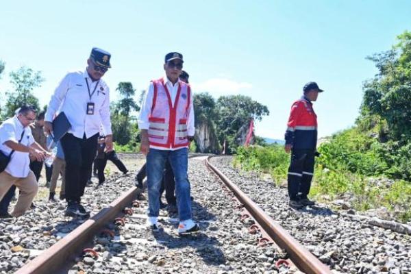 Pemerintah Dorong Percepatan Jalur Kereta Api Logistik di Sulsel