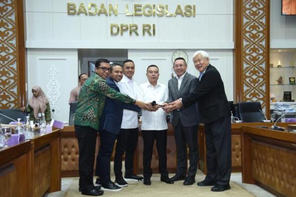 Gantikan Supratman Andi Agtas, Wihadi Wiyanto Jadi Ketua Baleg DPR RI