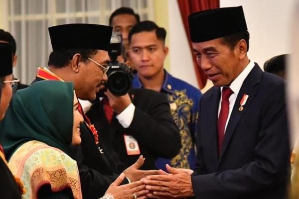 Jazilul Fawaid Raih Penghargaan Bintang Mahaputera dari Presiden Jokowi