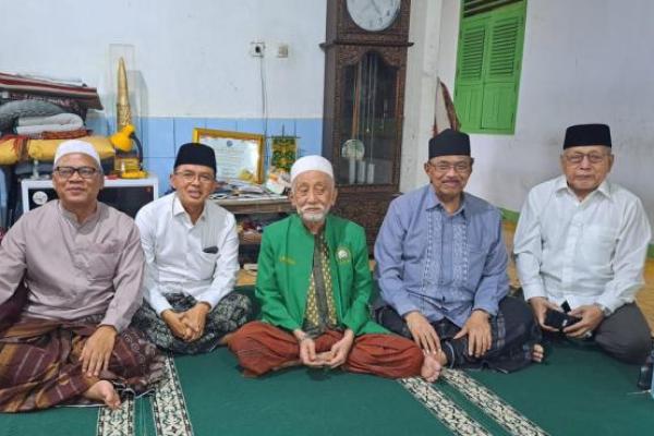 Abuya Muhtadi Minta PBNU-PKB Stop Cekcok: Mari Kembali ke UU