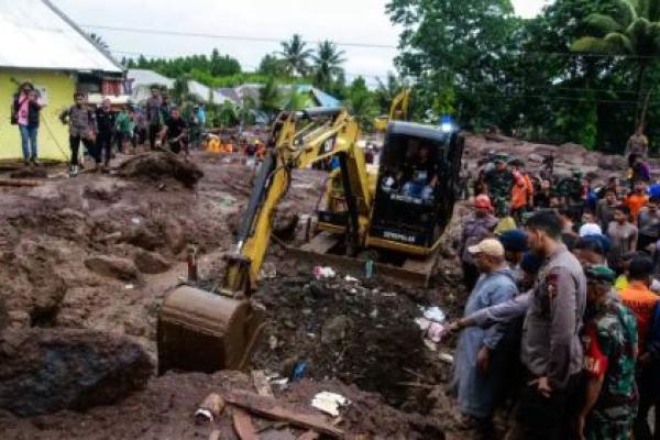 BNPB Tegaskan Pencarian Korban Banjir di Ternate Belum Berakhir