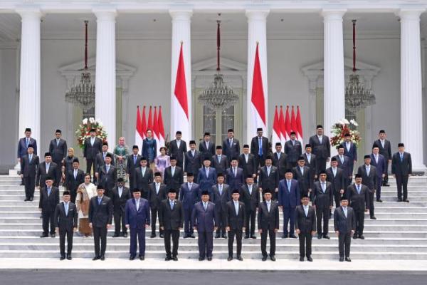 Presiden Prabowo Lantik Menteri-menteri Kabinet Merah Putih