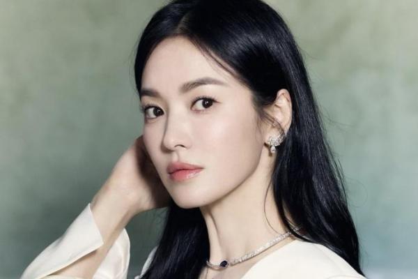 Song Hye Kyo Tampil Berani dalam Peran Gelap di Film Terbaru Dark Nun