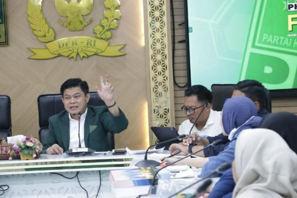 Terima Aspirasi Forum UMKM Indonesia, Oleh Soleh: Pemerintah Harus Perbaiki Regulasi E-Commerce