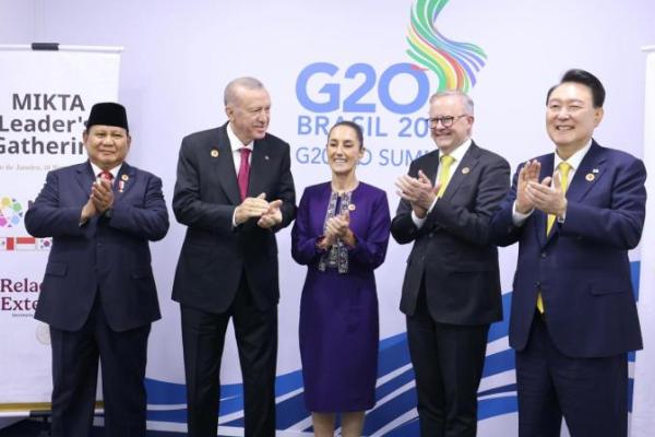 Di Sela-sela KTT G20 Brasil, Prabowo Subianto Hadiri Pertemuan MIKTA Leaders` Gatering