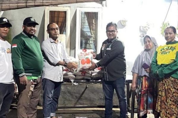 PKB Serahkan Bantuan ke Warga Terdampak Banjir Deli Serdang