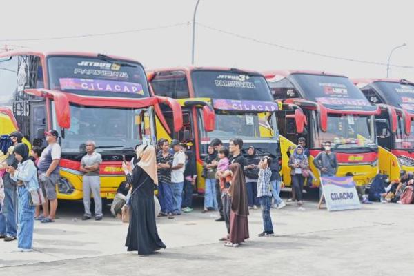 Menhub Dudy dan Menag Nasaruddin Rakor Bahas Angkutan Lebaran 2025