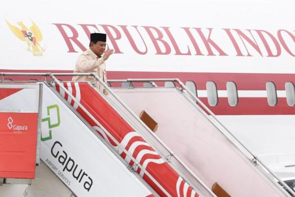 Tiba Di Tanah Air, Prabowo Langsung Ratas Bahas Persiapan Nataru