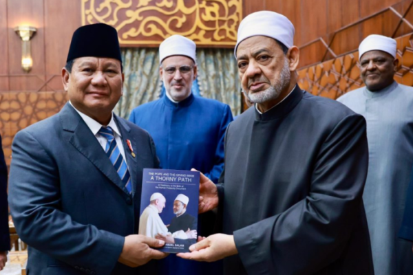 Presiden Prabowo Temui Grand Syekh Al-Azhar untuk Pererat Hubungan Keagamaan dan Pendidikan