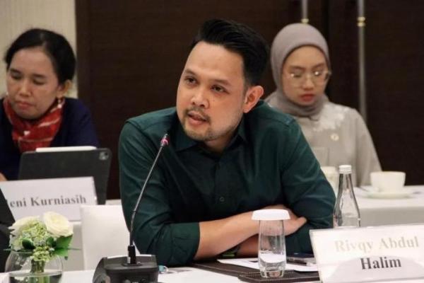 Mega Skandal Korupsi Pertamina, Komisi VI : Momentum Pembenahan BUMN