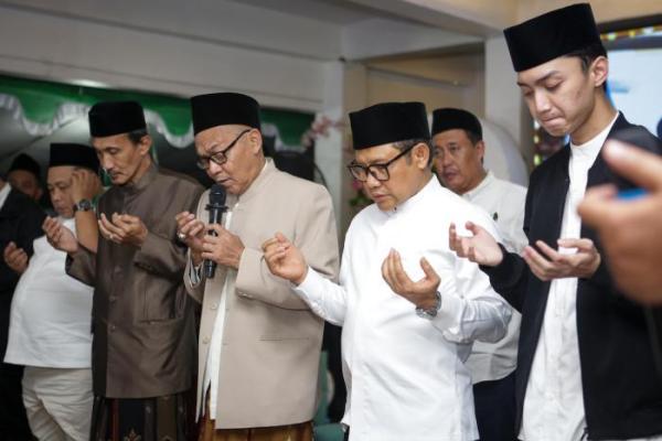 Hadiri 1000 Hari Wafat KH. Dimyati Rois, Gus Imin: Beliau Rujukan PKB