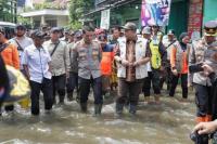 Tuntaskan Dampak Banjir Bandung, Cucun Syamsurijal: Sinergi Lintas Instansi Dibutuhkan