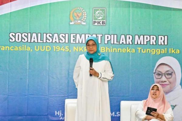 Sosialisasi 4 Pilar, Ida Fauziyah Ajak Masyarakat Amalkan Nilai-Nilai Pancasila