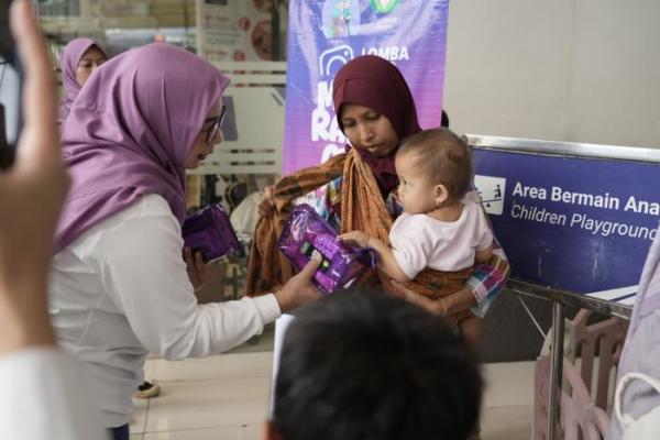 Demi Sehat dan Selamat, Perempuan Bangsa Kampanye Mudik Ramah Anak di Senen dan Rambutan