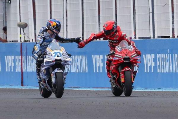 MotoGP 2025: Marc Marquez Sadar Adiknya jadi Rival Perebutan Gelar Juara Dunia