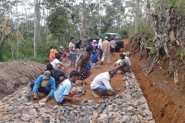 Laju Pembangunan Infrastruktur Pedesaan Terus Meningkat, Begini Penjelasan Jokowi